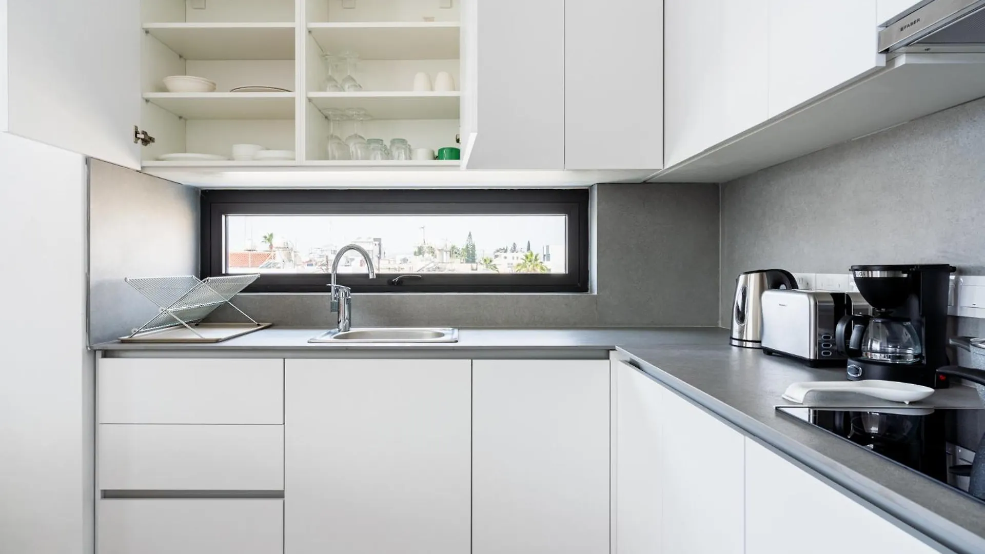Solara - Stylish Balcony Apartments In Larnaca Cipro