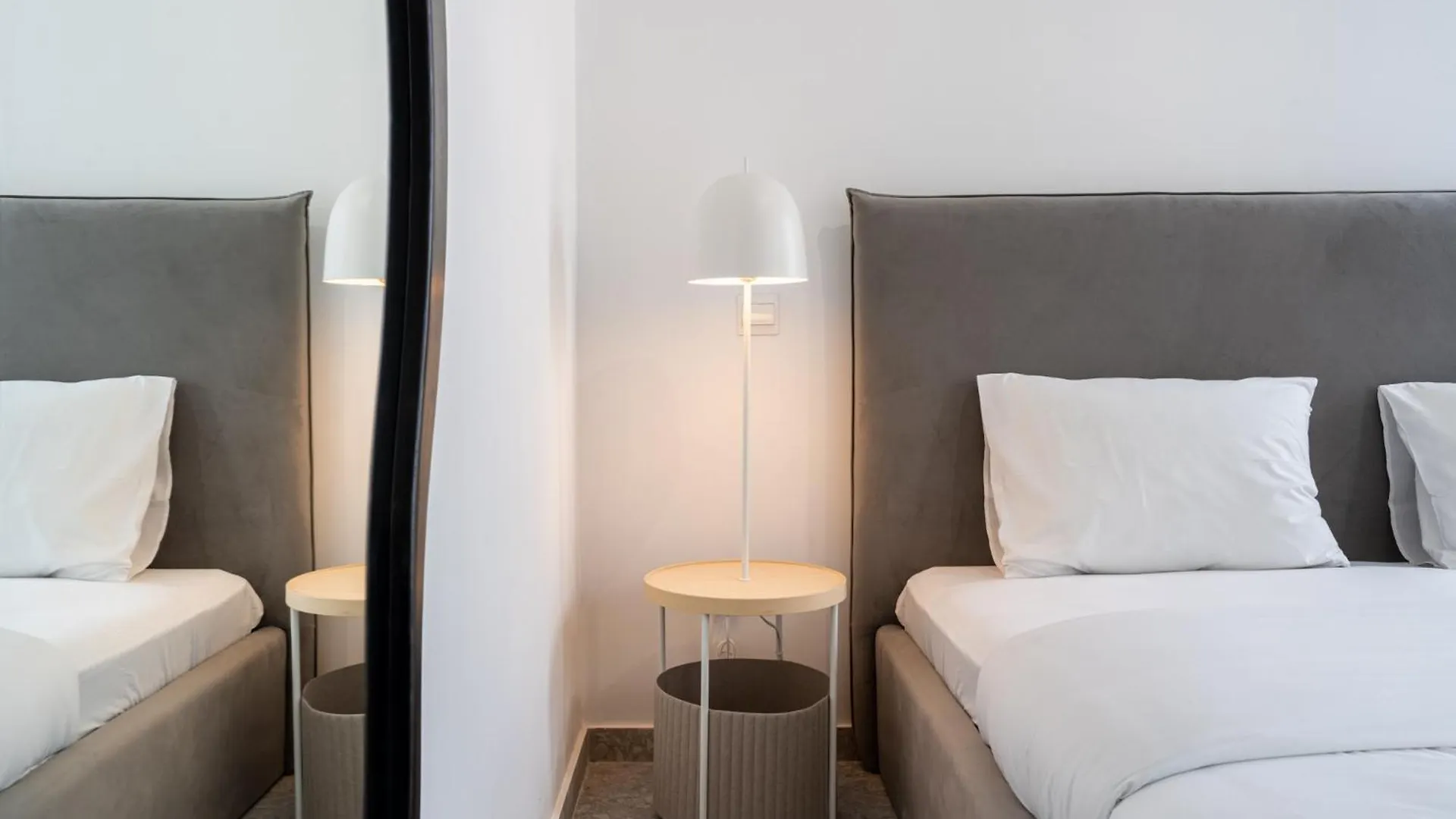 Solara - Stylish Balcony Apartments In Larnaca