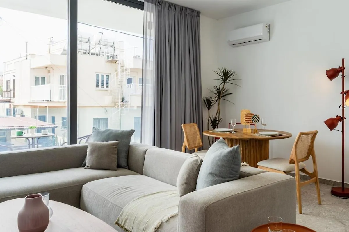 Solara - Stylish Balcony Apartments In Larnaca Cipro