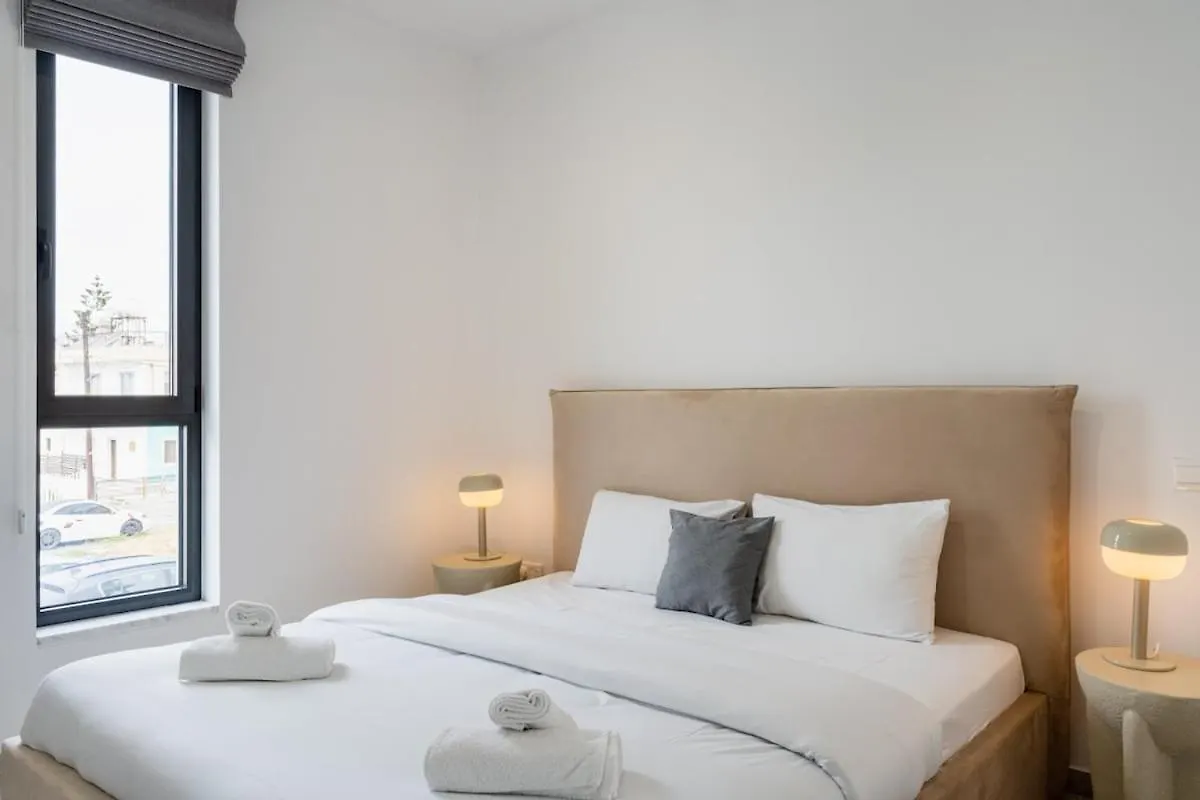 Solara - Stylish Balcony Apartments In Larnaca